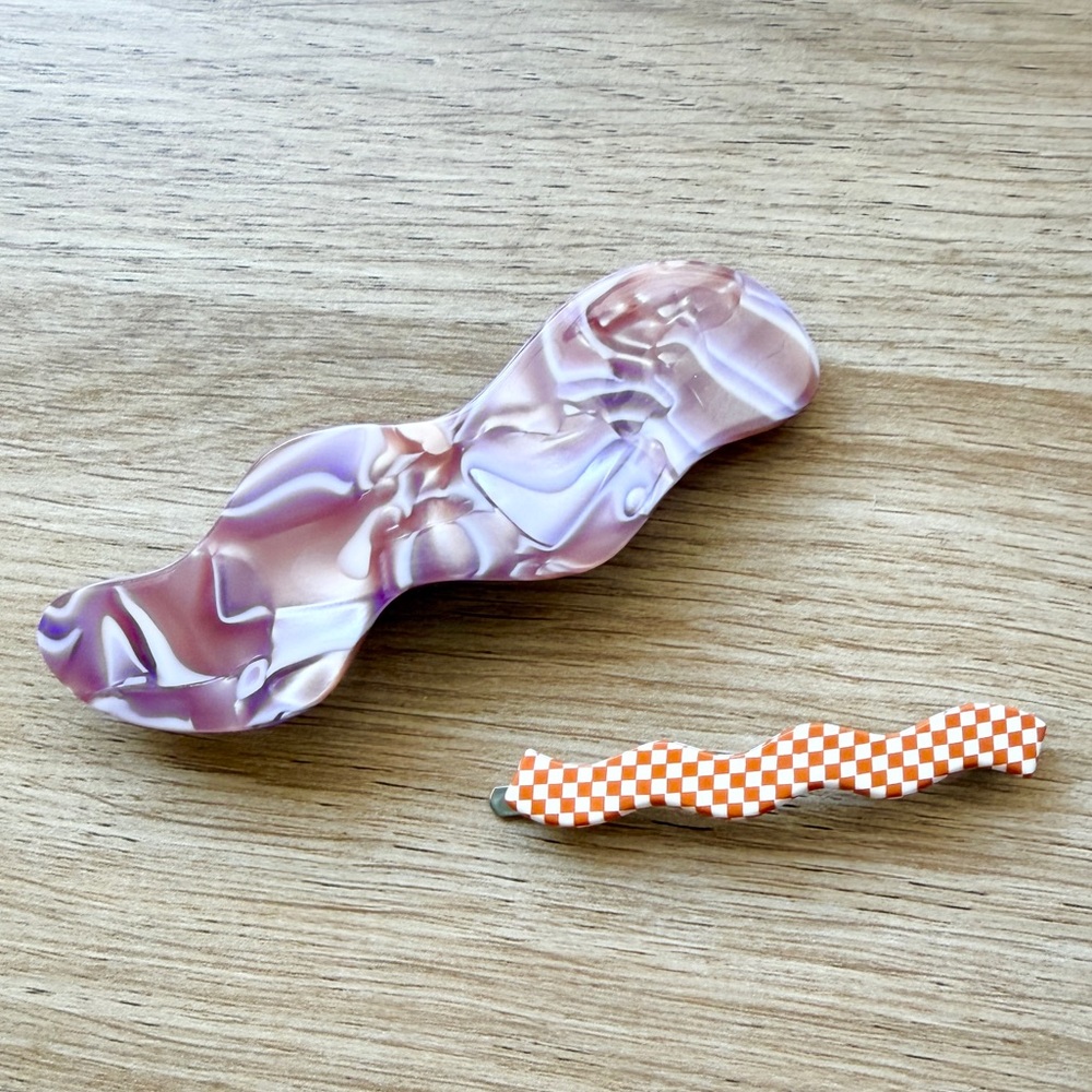 Chunks • Set of 2 • Retired Styles • Wavy French Barrette & Wavy Checkered Slide